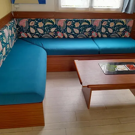 Mobil Dans Parc Residentiel Loisirs